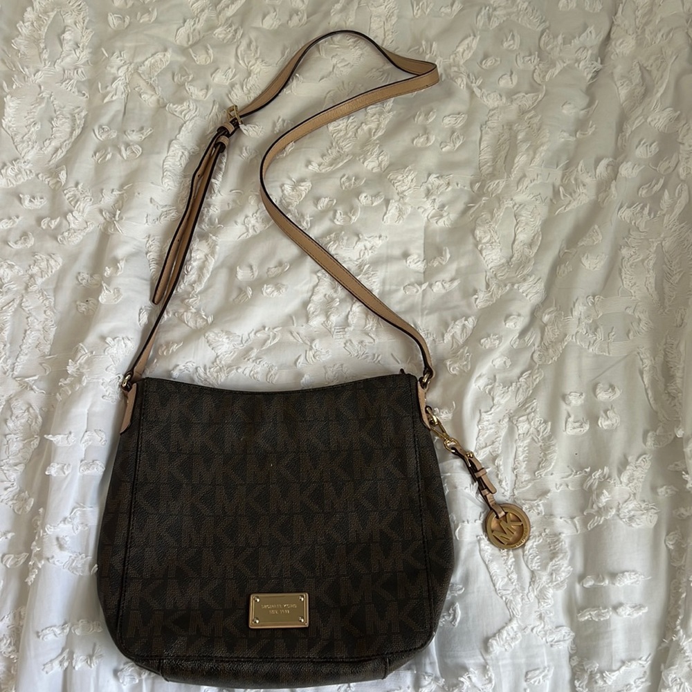 Michael Kors Crossbody Bag
